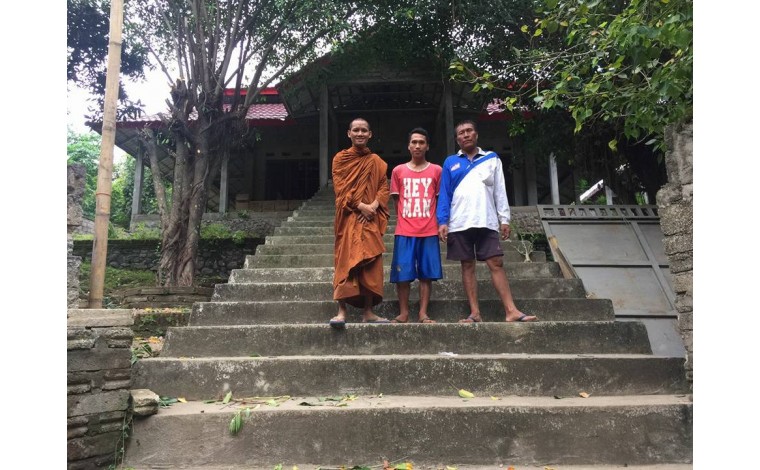 Dana Renovasi Vihara Dhamma Phala di Lombok Utara