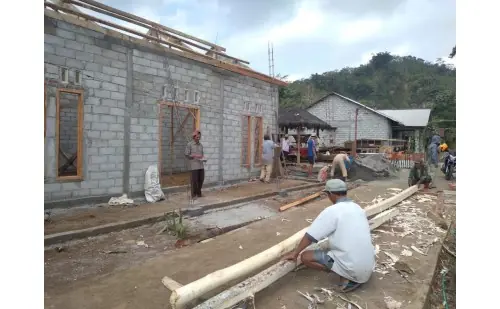 Dana Bedah Rumah Umat Buddha Di Nusantara