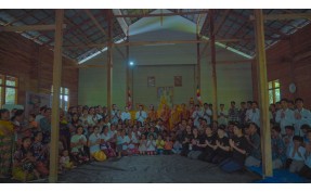 Dana Buddha Rupang & Altar di Dusun Buddhis Pelosok Lombok