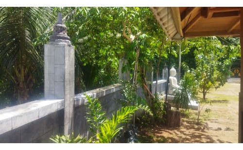 Dana Pemagaran Vihara Giri Ratana Puja Lombok