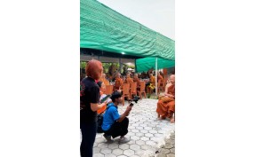 Dana Upgrade Lensa Kamera Team Media Dana Everyday